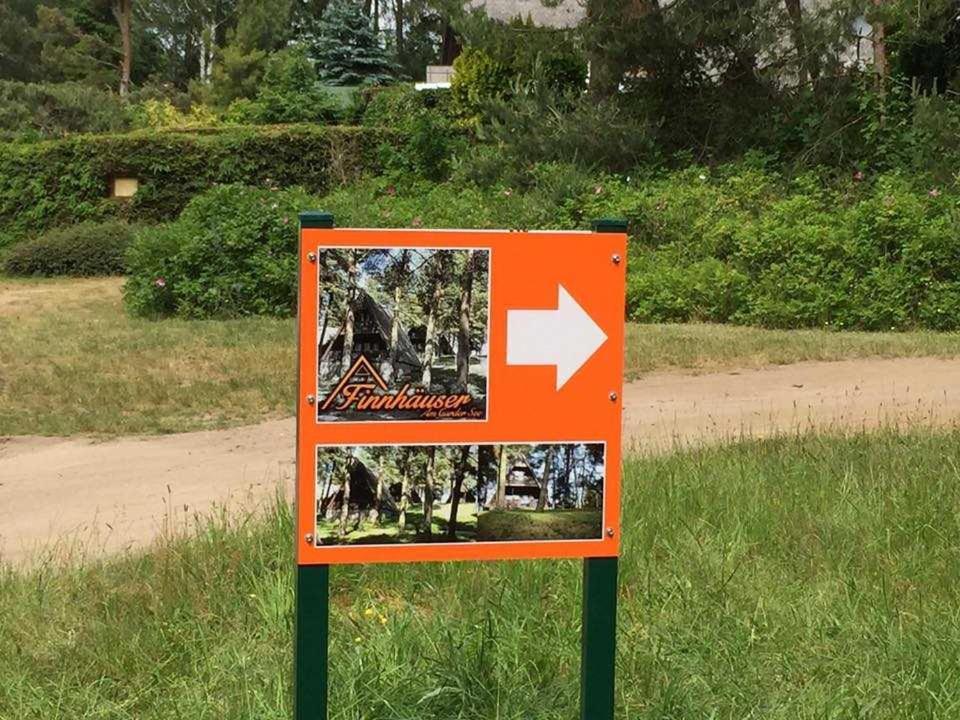 Finnhaussiedlung Am Garder See Lohmen  エクステリア 写真
